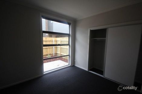 Property photo of 16/24 Healesville Loop Craigieburn VIC 3064