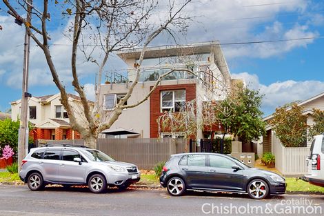 Property photo of 2/22 Wave Street Elwood VIC 3184