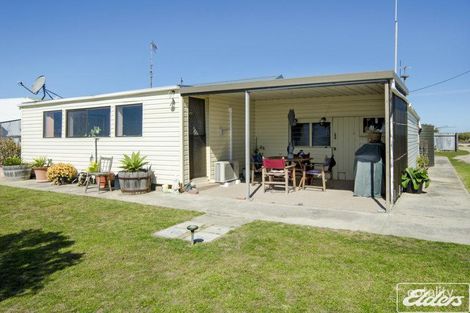 88 Mundoo Channel Dr, Hindmarsh Island, SA 5214