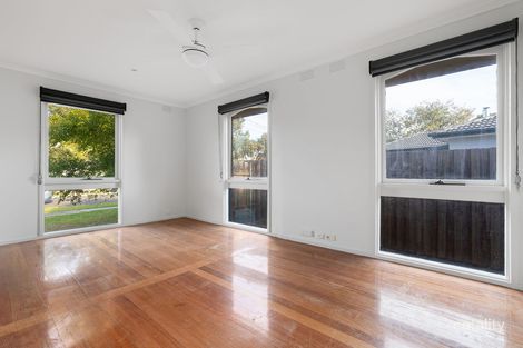 Property photo of 2 Richmond Avenue Carrum Downs VIC 3201