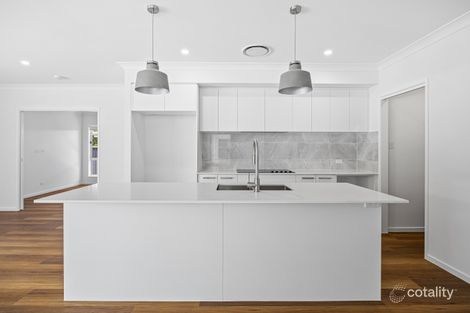 Property photo of 7 Diane Parade Kallangur QLD 4503