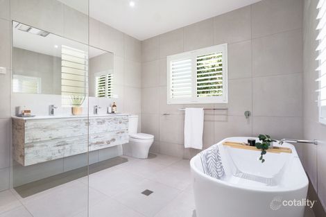 Property photo of 30 Beachside Drive Suffolk Park NSW 2481