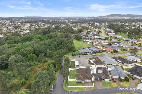Property photo of 32 Lakeaire Circuit Cameron Park NSW 2285