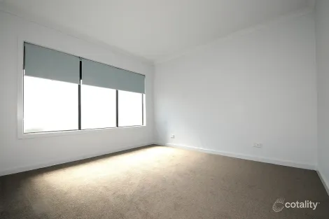 Property photo of 5B Scarlett Avenue Carrum Downs VIC 3201