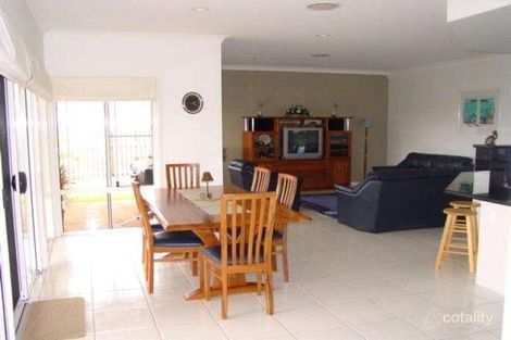 Property photo of 44 Wallum Drive Parkinson QLD 4115