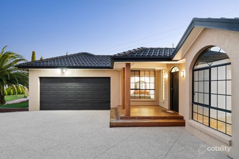 Property photo of 23 Moonie Close Taylors Lakes VIC 3038