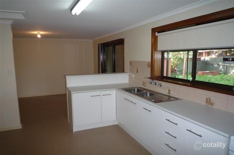 Property photo of 28 Callanna Court Craigmore SA 5114