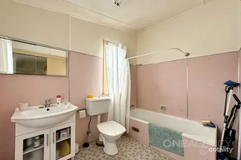Property photo of 44 Cowper Street Goulburn NSW 2580