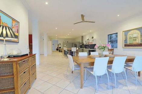 Property photo of 15 Portside Place Bulimba QLD 4171