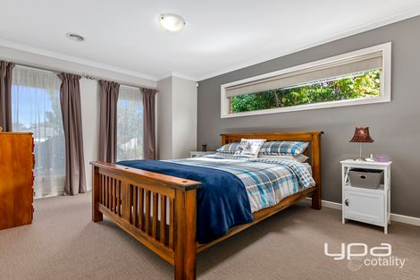 Property photo of 24 Gallery Avenue Harkness VIC 3337