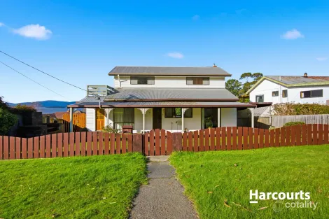 78 Robert St, Beauty Point, TAS 7270