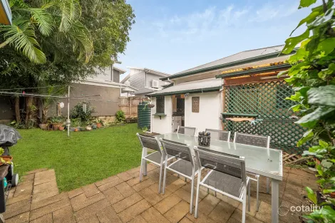 Property photo of 23 Buckland Road Nundah QLD 4012