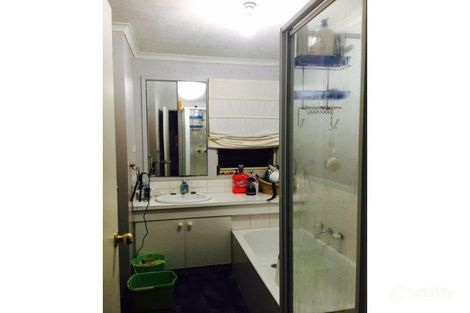 Property photo of 18 Hilton Way Melton West VIC 3337