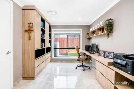 Property photo of 40 Mary Wade Place Carnes Hill NSW 2171