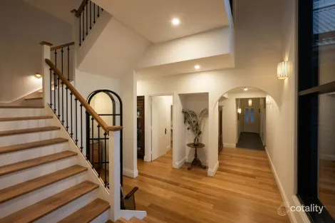 Property photo of 95 Jansz Crescent Griffith ACT 2603