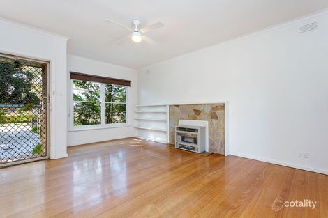 Property photo of 10 Palm Grove Kilsyth VIC 3137