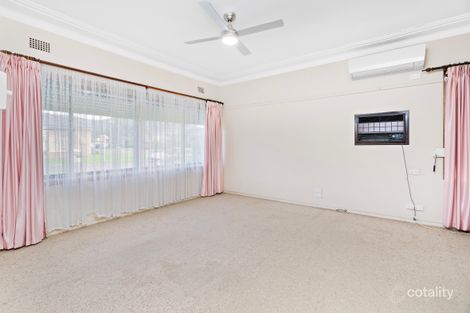 Property photo of 11 Wallawa Street Figtree NSW 2525
