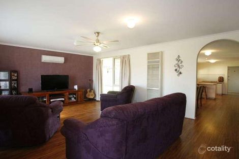 Property photo of 4 Martingale Place Pakenham VIC 3810