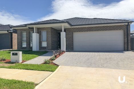 17 Ashgrove Cl, Jordan Springs, NSW 2747