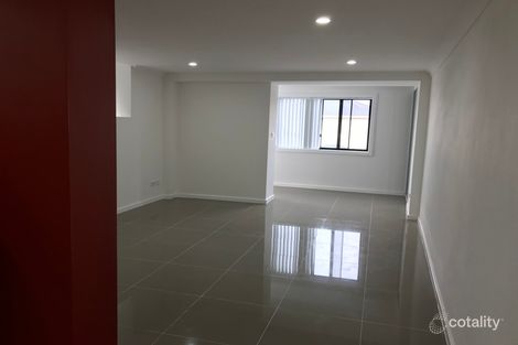 Property photo of 14 Lodi Close West Hoxton NSW 2171