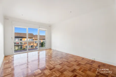 7/3 St Johns Ave, Camberwell, VIC 3124