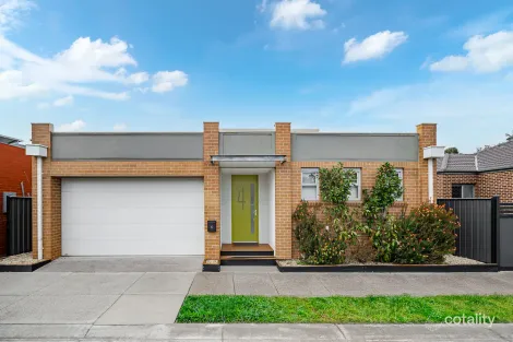 4 Applewood Way, Craigieburn, VIC 3064