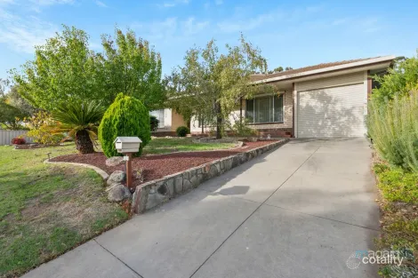 26 Roundaway Cres, O'Halloran Hill, SA 5158