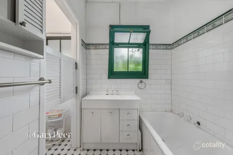 Property photo of 125 Leila Road Carnegie VIC 3163