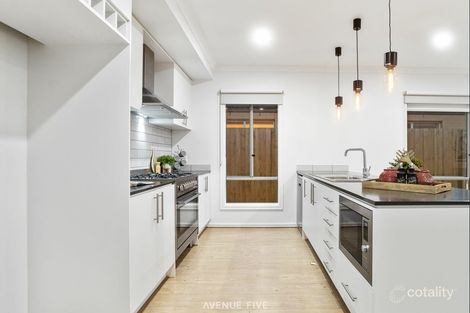 Property photo of 73 Whites Road Mount Duneed VIC 3217