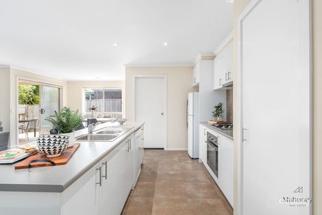 Property photo of 10 Volare Way Leopold VIC 3224
