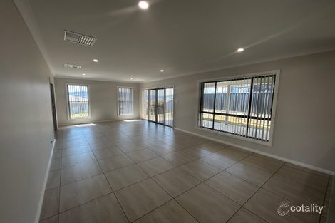 Property photo of 50 Falcon Drive Calala NSW 2340