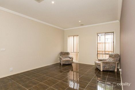 Property photo of 13 Albany Crescent Pakenham VIC 3810