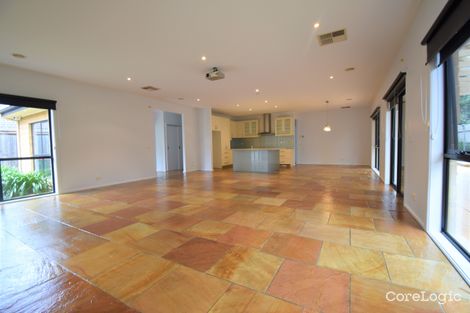 Property photo of 2/2 Alwyn Court Mitcham VIC 3132