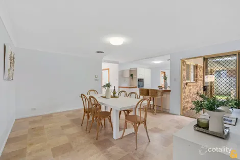 Property photo of 4 Maxwell Place Wynnum West QLD 4178