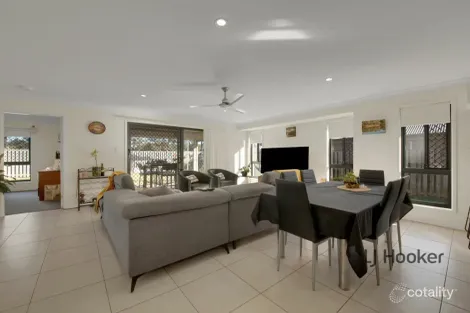 Property photo of 26 Jardine Crescent Boyne Island QLD 4680