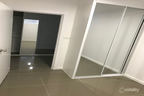 Property photo of 14 Lodi Close West Hoxton NSW 2171