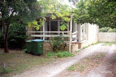 Property photo of 4 Peter Street Croydon South VIC 3136