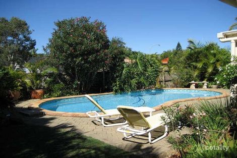 Property photo of 98 Newport Drive Robina QLD 4226
