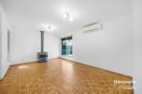 Property photo of 142 South Ring Road Werribee VIC 3030