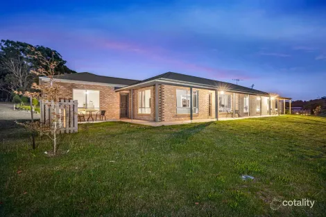 20 Old Cartons Lane, Gordon, VIC 3345