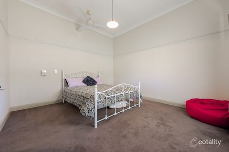 Property photo of 10 Alexandra Avenue Kerang VIC 3579