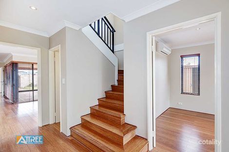 Property photo of 16 Hedgerow Gardens Southern River WA 6110