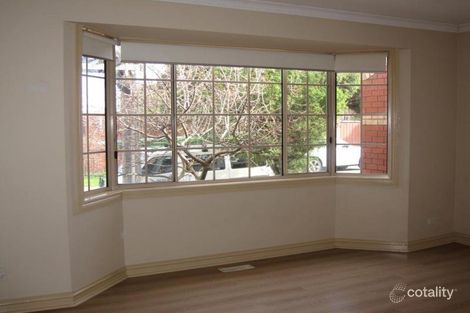 Property photo of 2/811 Plenty Road Reservoir VIC 3073