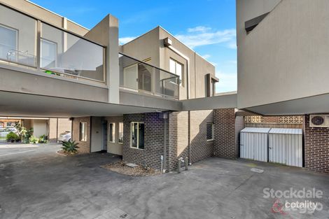 Property photo of 3/68 Wheatsheaf Road Glenroy VIC 3046