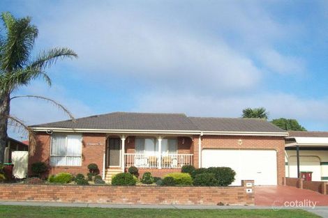 4 Cairns Rd, Hampton Park, VIC 3976