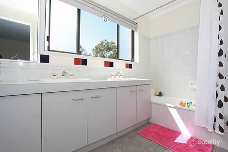 Property photo of 20 Beachcrest Road Wellington Point QLD 4160