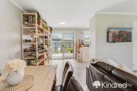 Property photo of 3 Willow Street Kippa-Ring QLD 4021