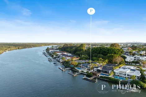 7364 Marine Dr E, Hope Island, QLD 4212