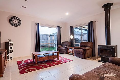 Property photo of 3 Stringybark Avenue Brookfield VIC 3338