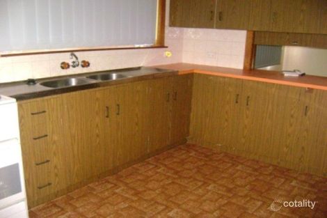 Property photo of 2 Evans Street Blackwater QLD 4717